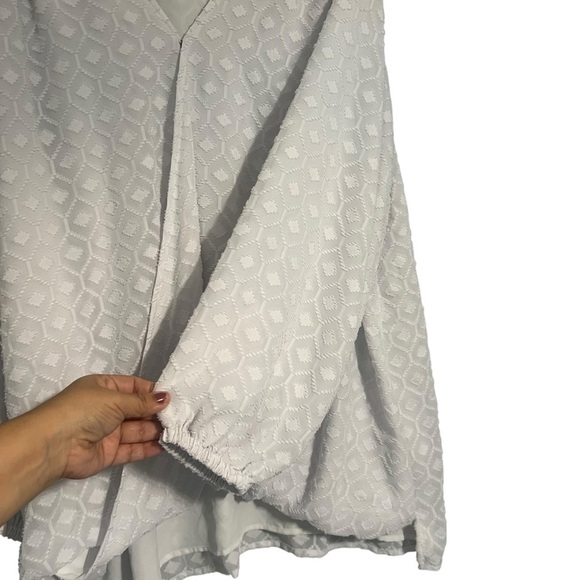 Seven white geometric wrap draped Blouse 3x - Picture 6 of 10